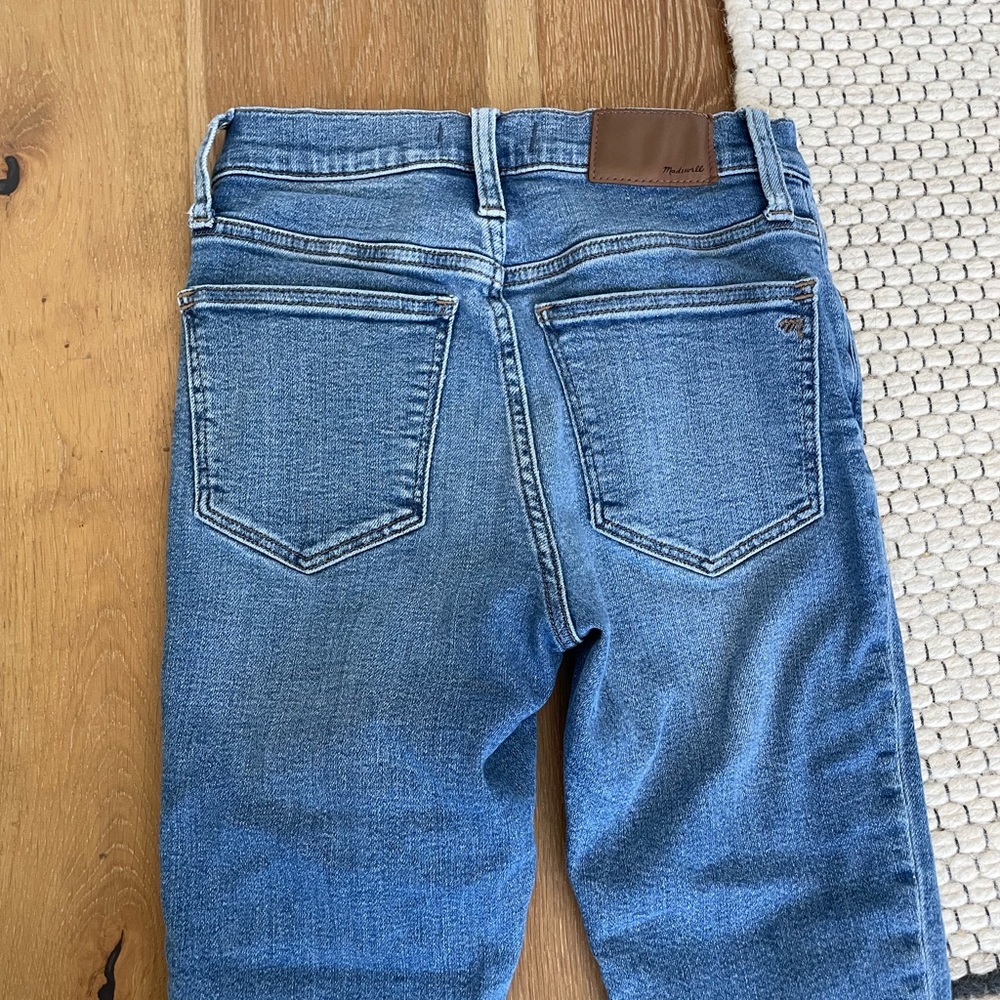 Madewell 9” Mid Rise Skinny Crop Button Fly Jeans Size 24 - Picture 5 of 8